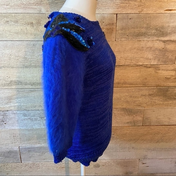 Vintage Nordstrom women’s sweater in size x-small - Picture 4 of 11